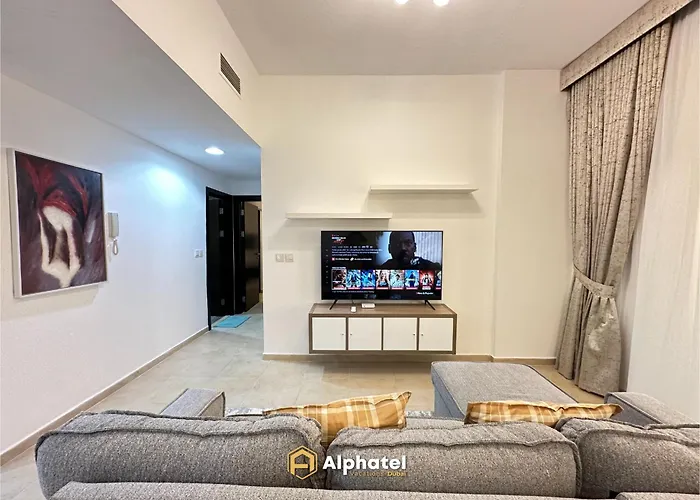 2-Bedroom Holiday Home In Remraam Community - Dubai - By Alphatel Vacations